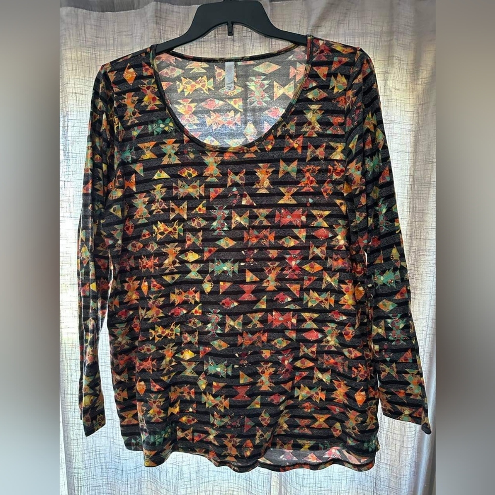 Lularoe Long Sleeve tee 2XL